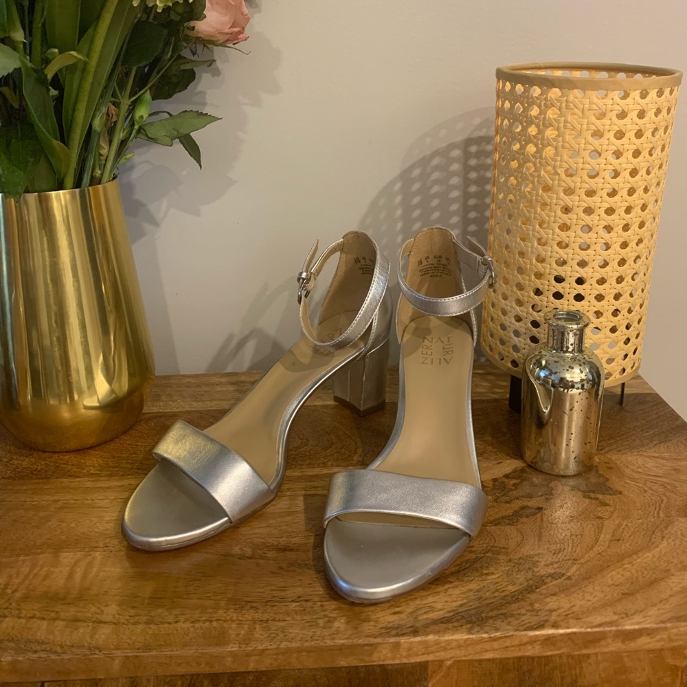 Worn once Naturalizer silver block heel